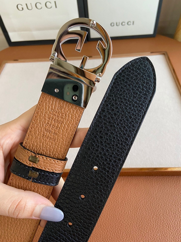 スーパーコピーグッチベルト細部ディテール